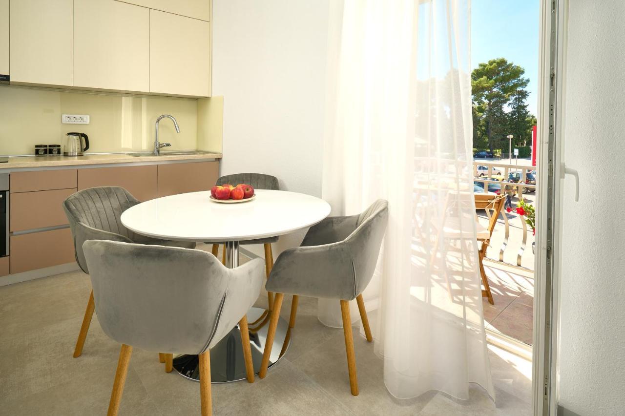 Zora Residence Каштела Екстер'єр фото